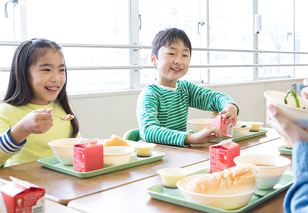 学校給食